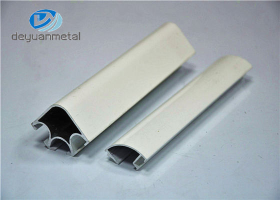 China weißes Beschichtungs-Aluminiumtür-Profil-hohe Streckgrenze des Pulver-6063-T5 fournisseur