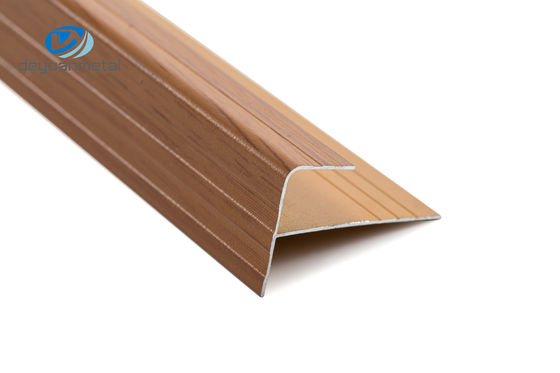 F formte die Aluminiumtreppe T6, die Rand-Ordnungs-Holz-Korn-Oberflächen-Behandlungs-Pulver-Beschichtung riecht
