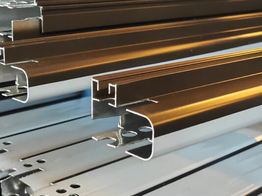 Aluminiumprofil mit Pulverbeschichtung aus Legierung 6063 für Patio-Türen und Fenster